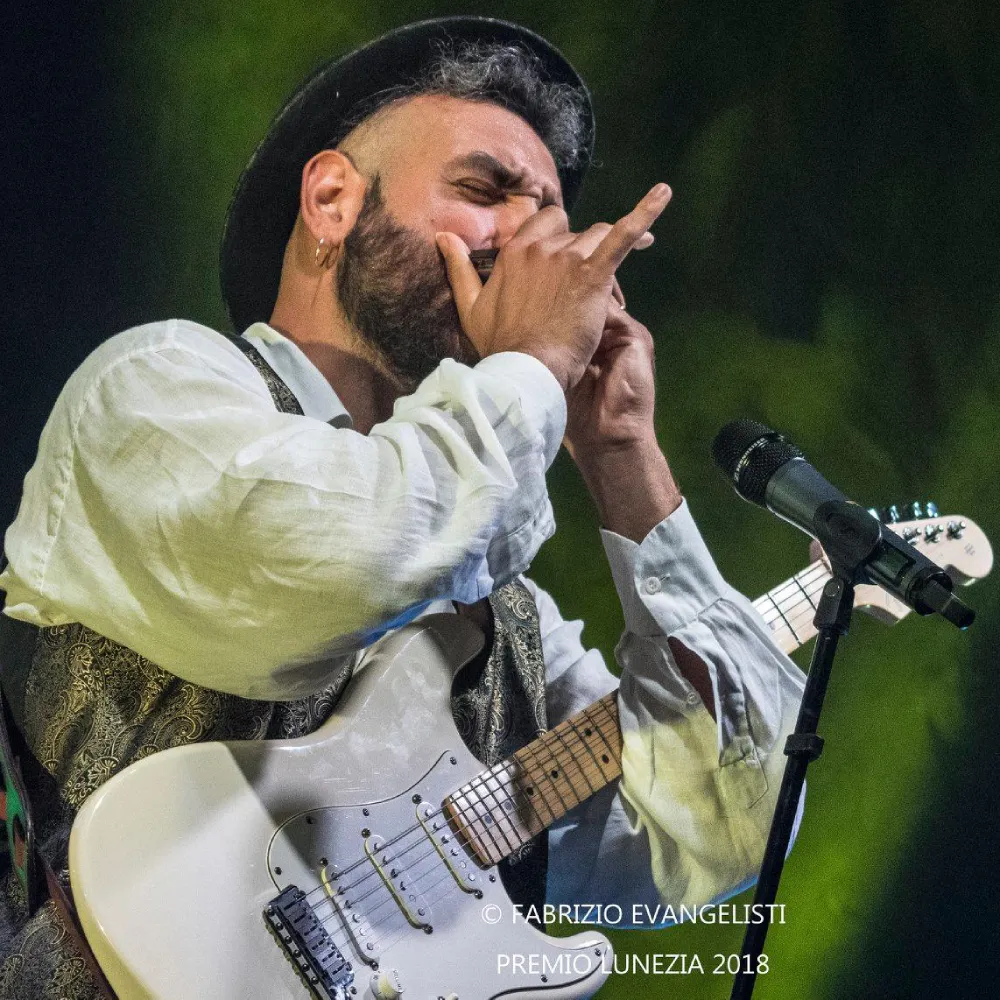 Music Factory Academy Picciolo Manuel