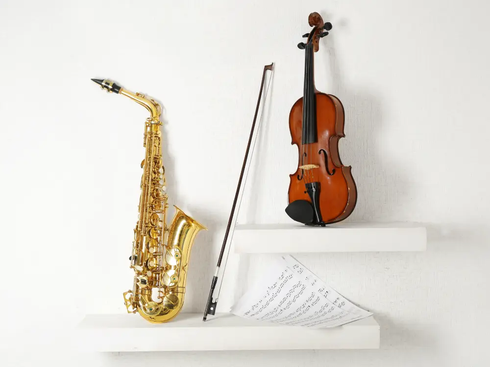 Music Factory Academy Sax, Tromba, Violino